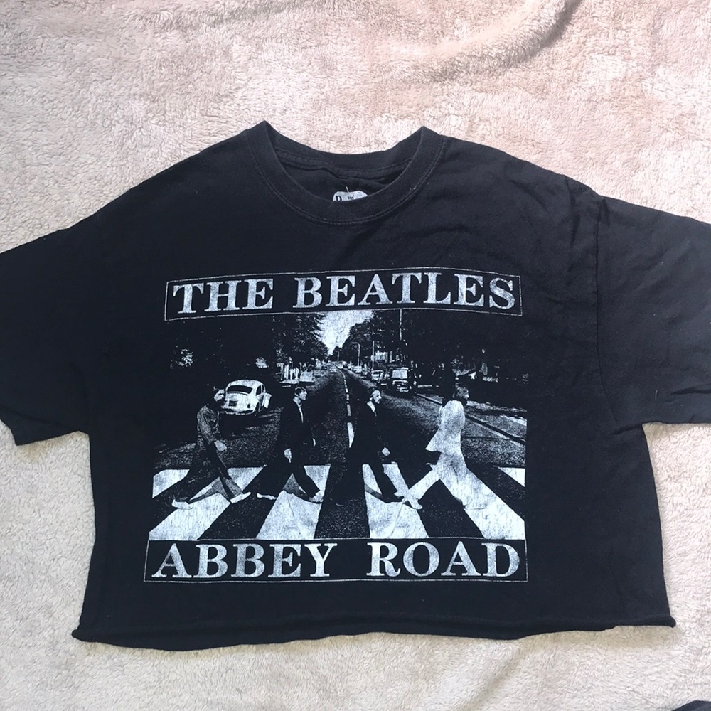 The Beatles cropped tee